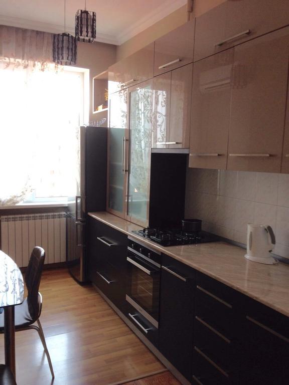 Rustaveli Apartment City Centre ティビリシ エクステリア 写真